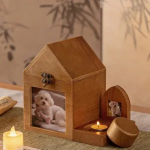 house-shape-wooden-pet-ashes-keepsake-box-with-photo-frame (5) There is a pet ashes keepsake box with a candle holder