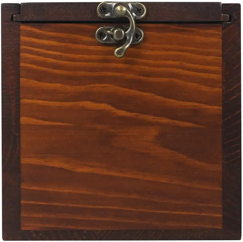 wooden-pet-keepsake-box-with-photo-frame-for-dogs-or-cats (2) The detailed image of the pet keepsake box's lock