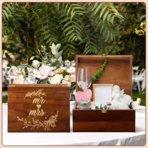 large-wooden-wedding-keepsake-box-for-couples-newlyweds (2) A wooden wedding keepsake box with many keepsakes